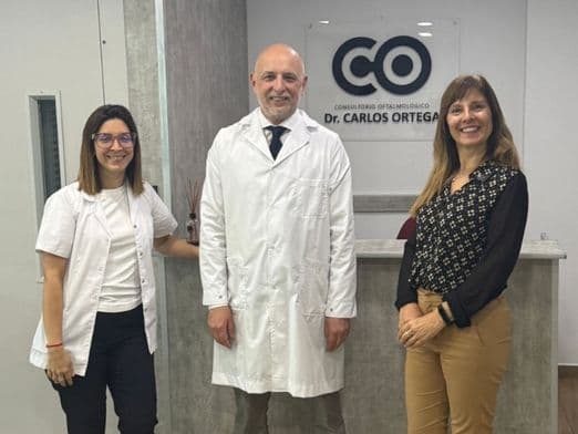 Dr. Carlos Miguel Ortega, médico oftalmólogo especialista en Banfield, Buenos Aires